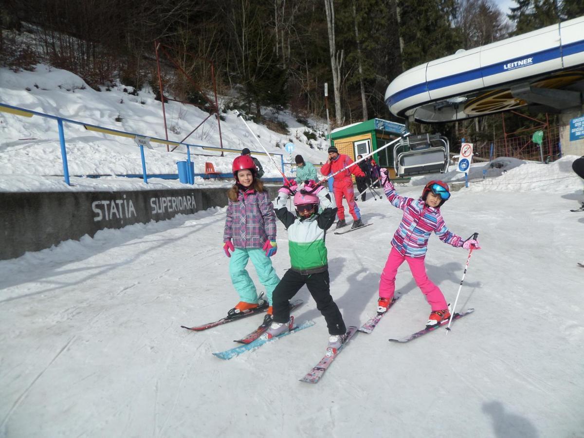 Kalinderu Skier'S Apartament Bellevue Buşteni Екстериор снимка