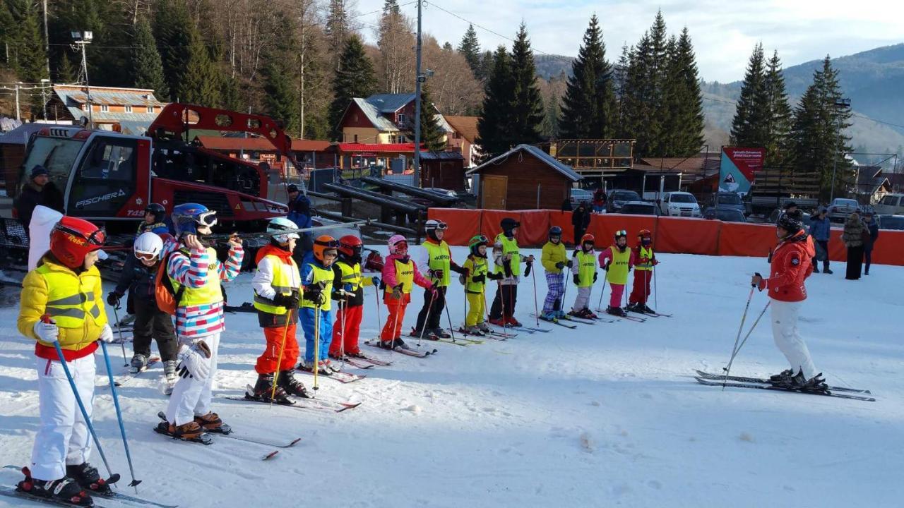 Kalinderu Skier'S Apartament Bellevue Buşteni Екстериор снимка