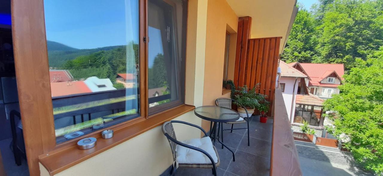 Kalinderu Skier'S Apartament Bellevue Buşteni Екстериор снимка