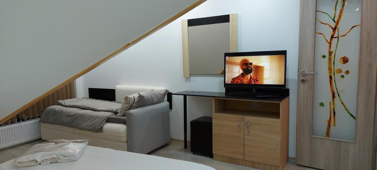 Kalinderu Skier'S Apartament Bellevue Buşteni Екстериор снимка