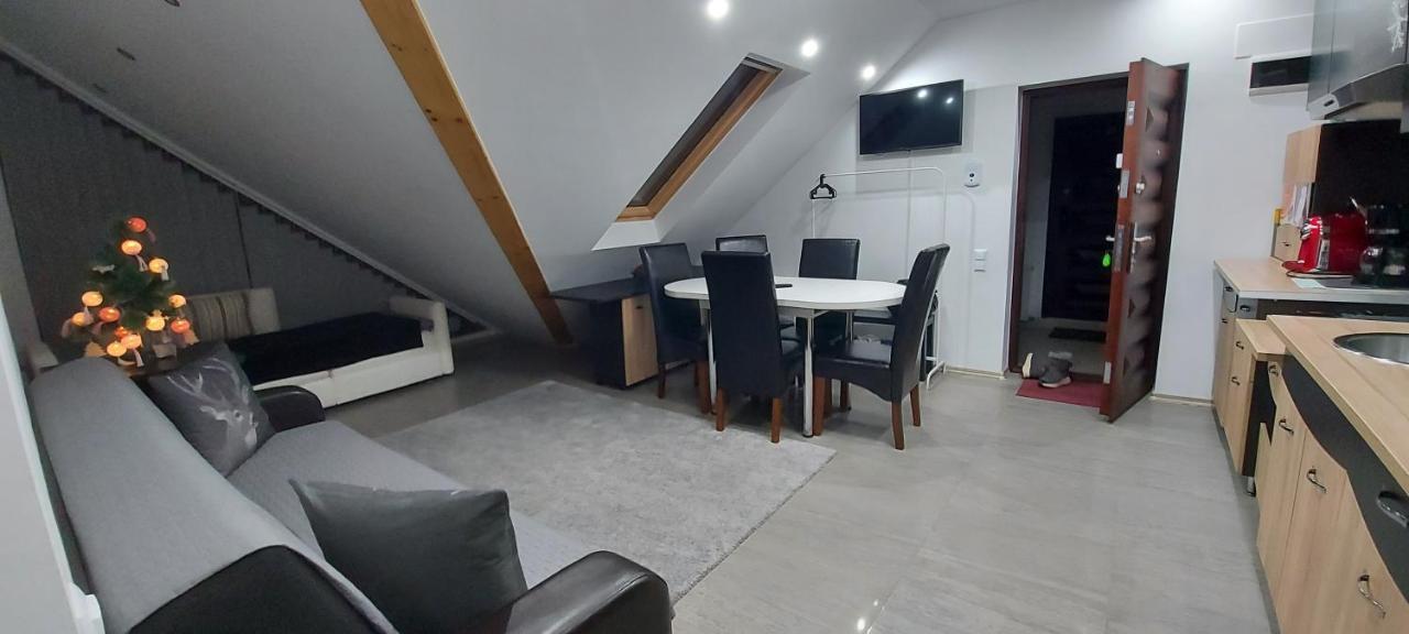 Kalinderu Skier'S Apartament Bellevue Buşteni Екстериор снимка