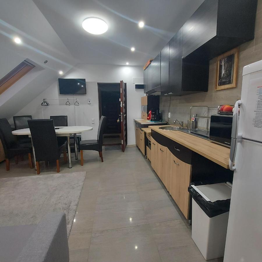 Kalinderu Skier'S Apartament Bellevue Buşteni Екстериор снимка
