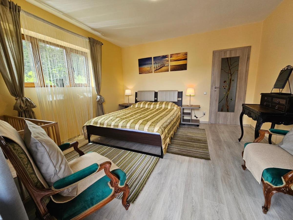 Kalinderu Skier'S Apartament Bellevue Buşteni Екстериор снимка